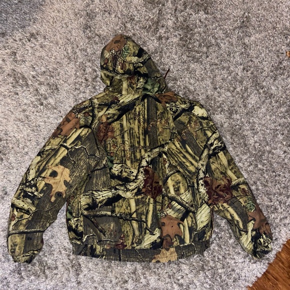 Realtree camo jacket - Picture 3 of 3
